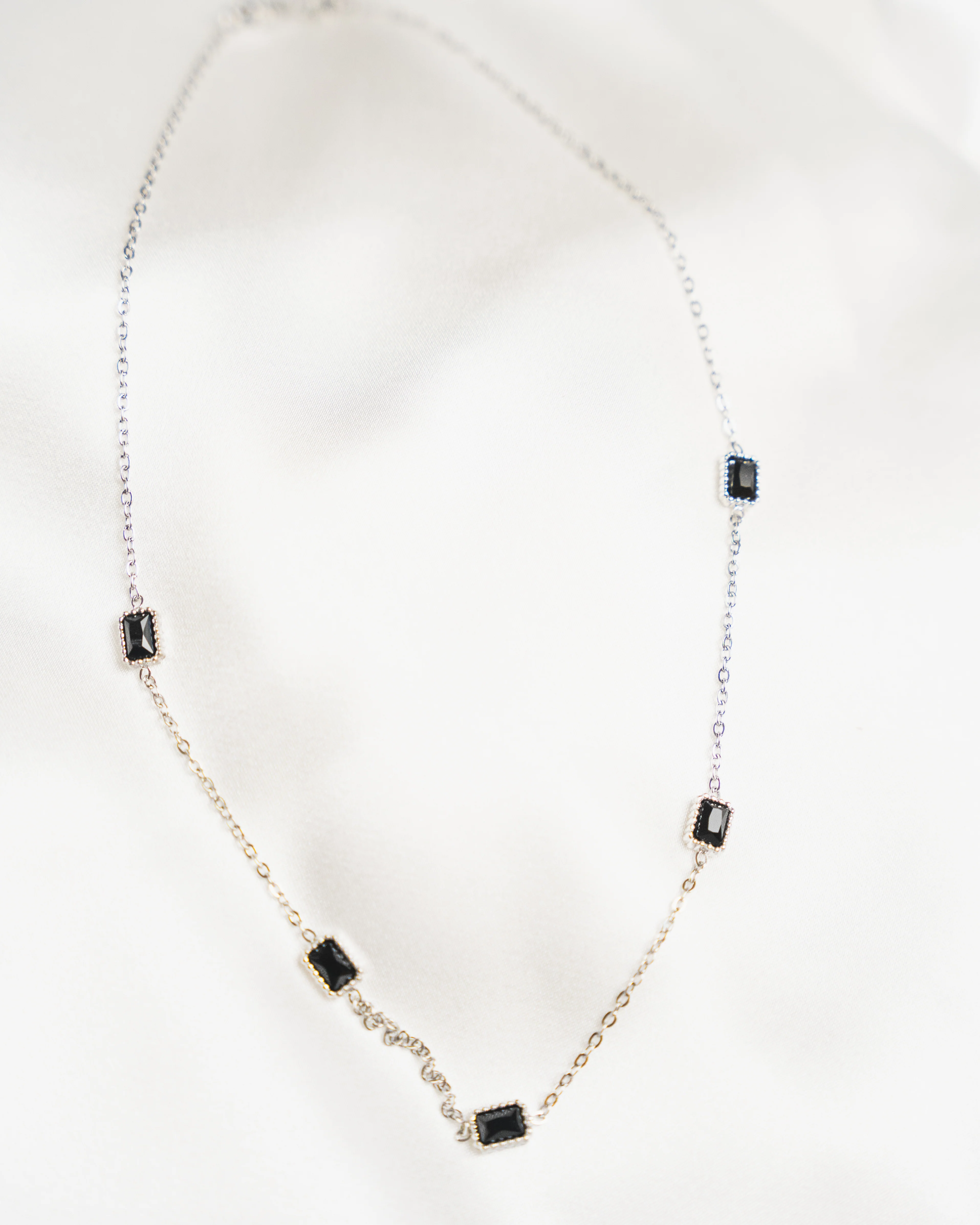 Blarney Black Stone Necklace - Image 6