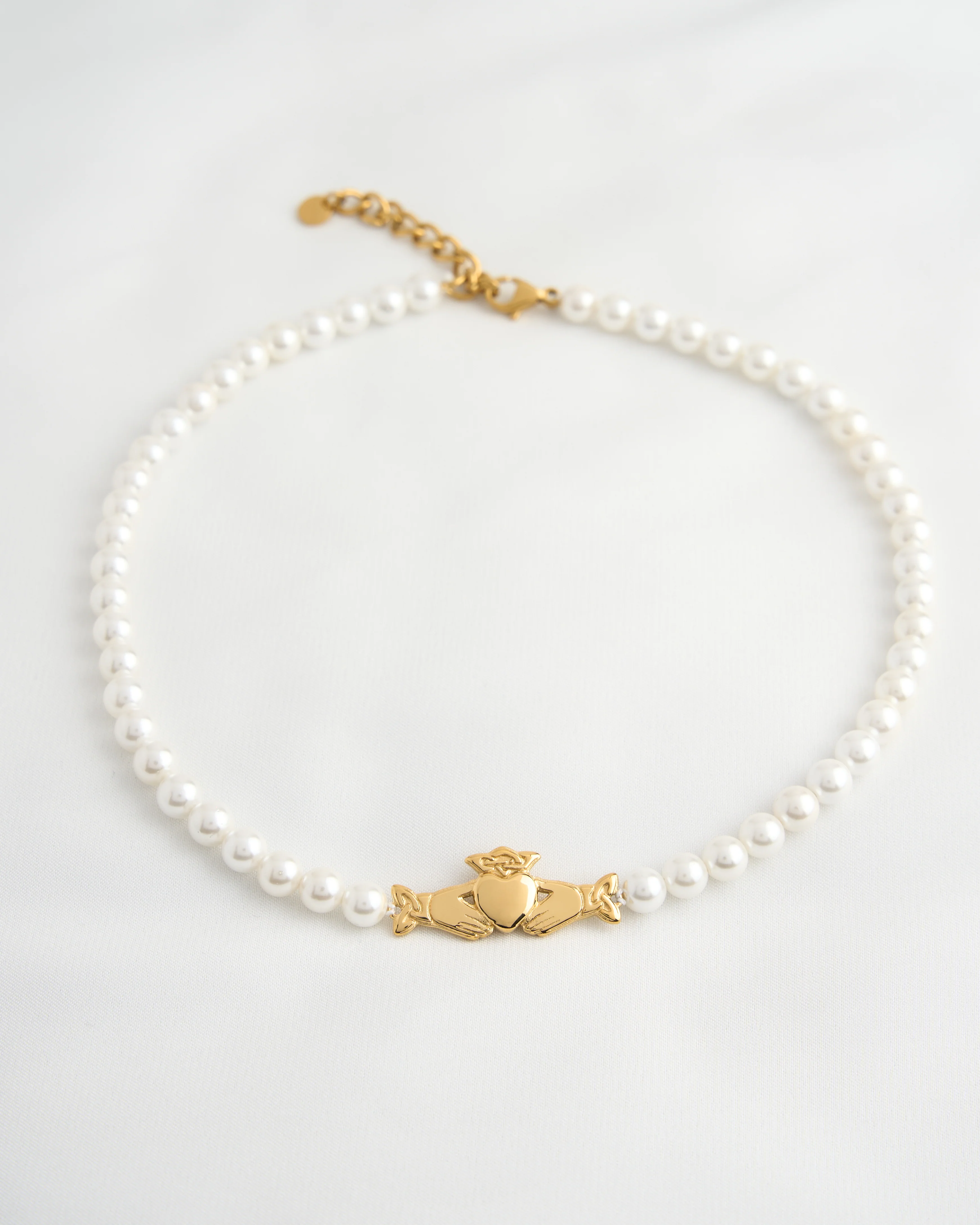Claddagh Pearl Necklace