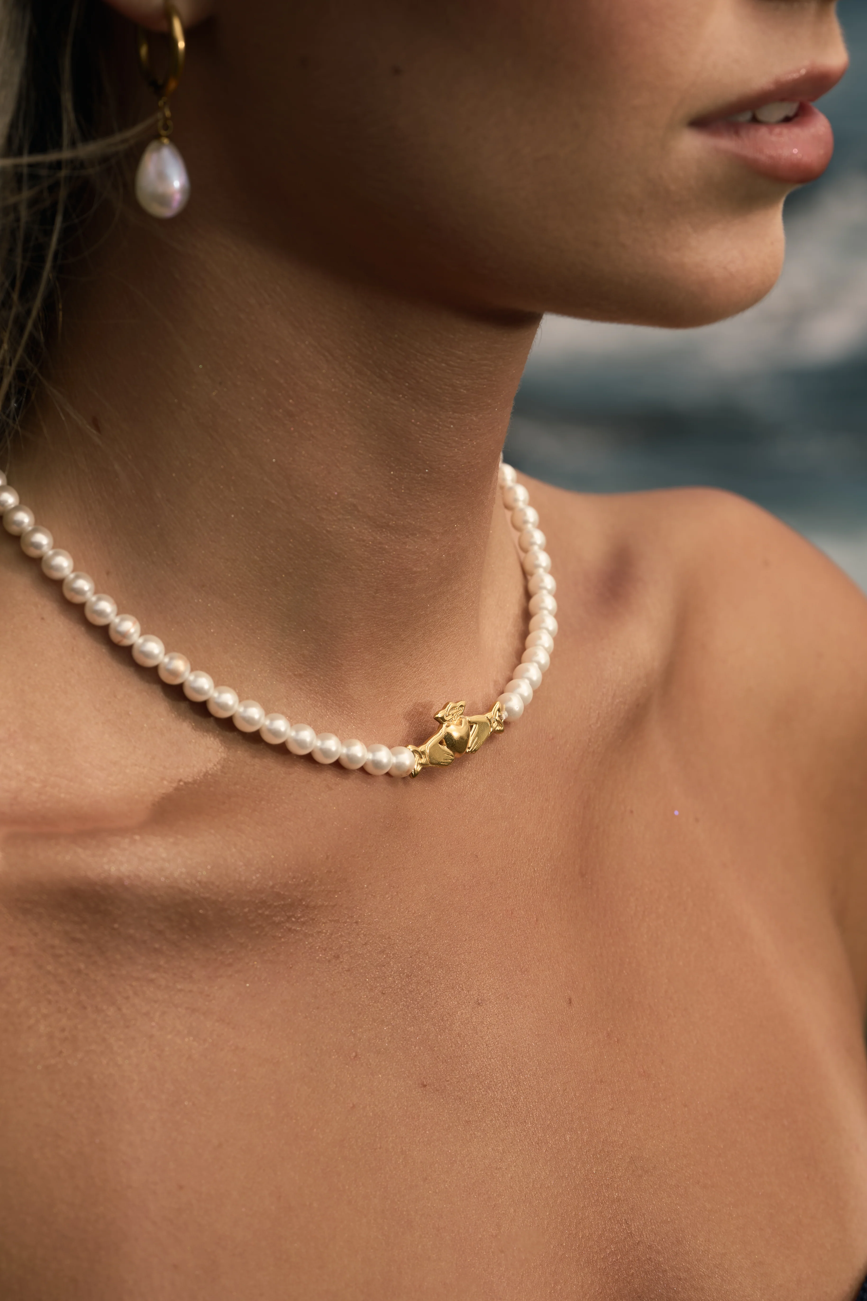 Claddagh Pearl Necklace - Image 7