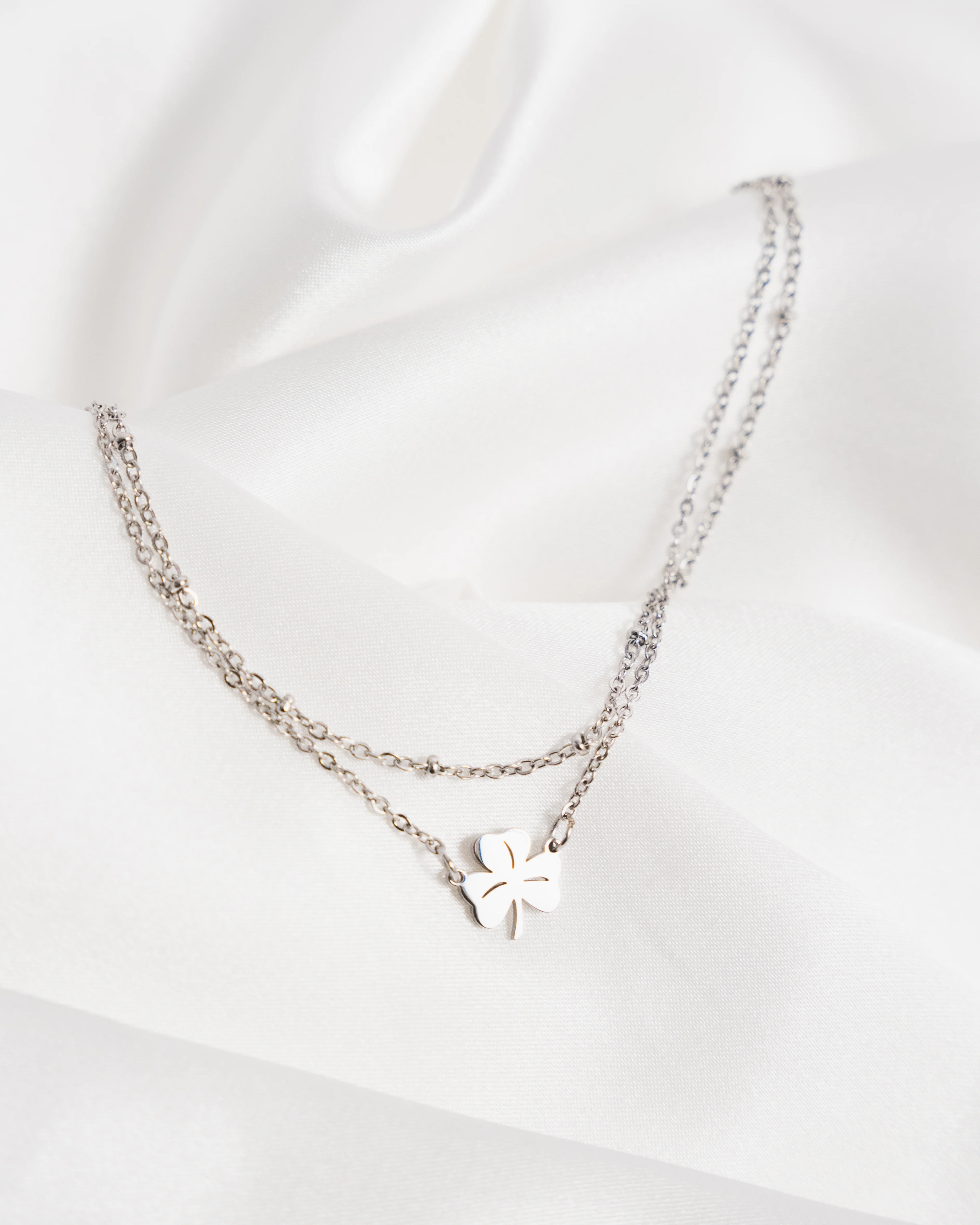 Double Chain Shamrock Anklet - Image 3