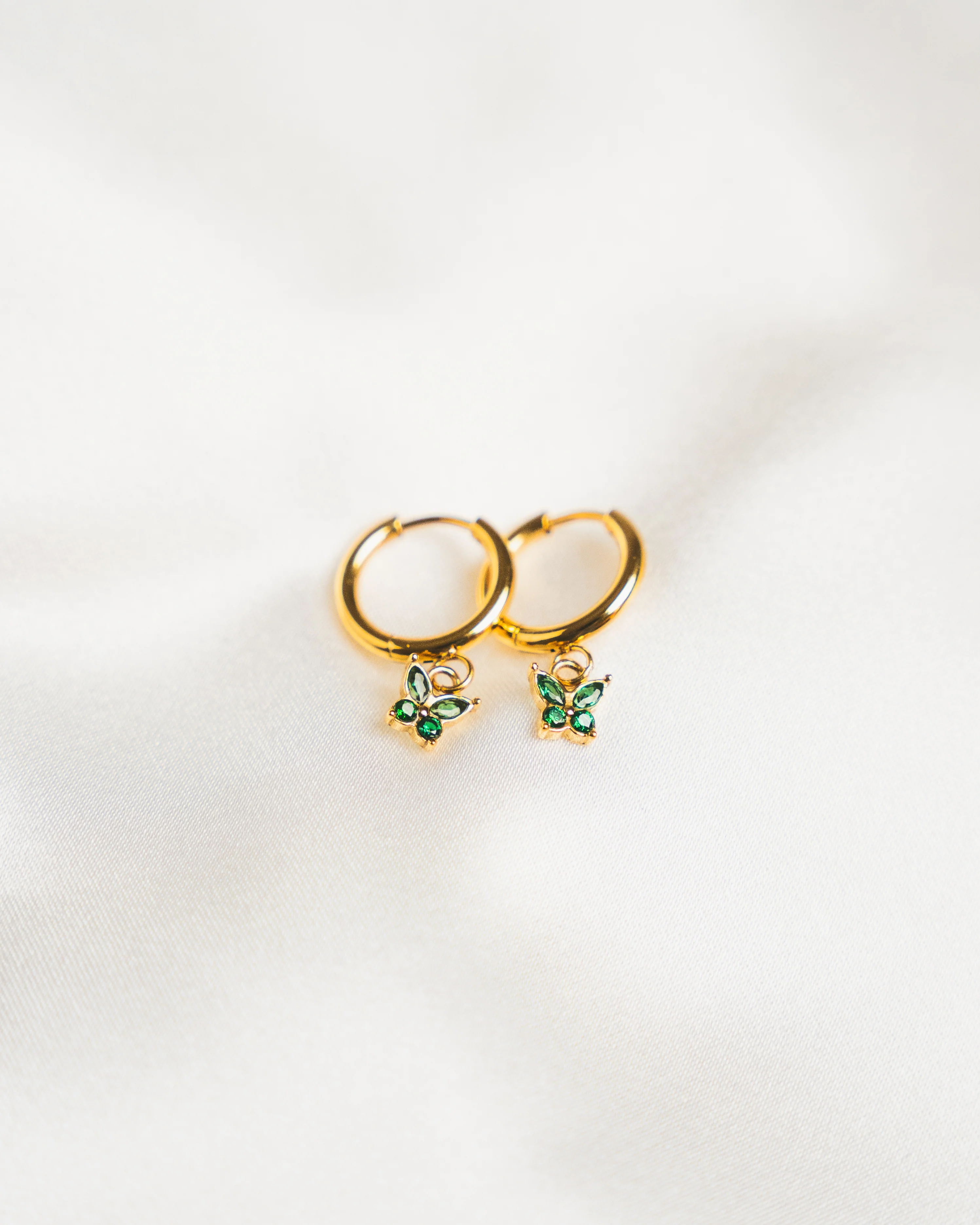 Féileacáin Hoop Earrings - Image 3