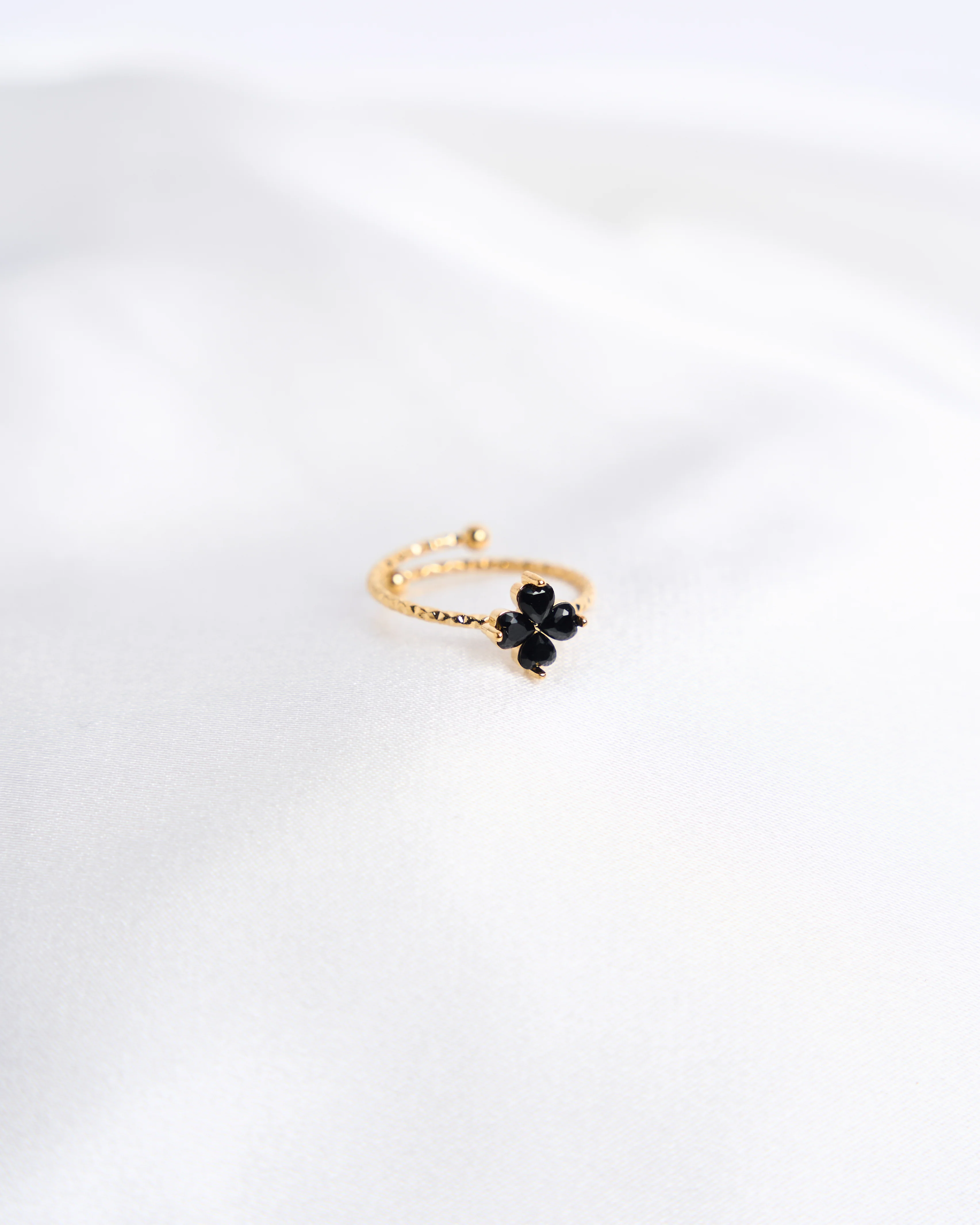 Four Leaf Clover Ring - Image 3