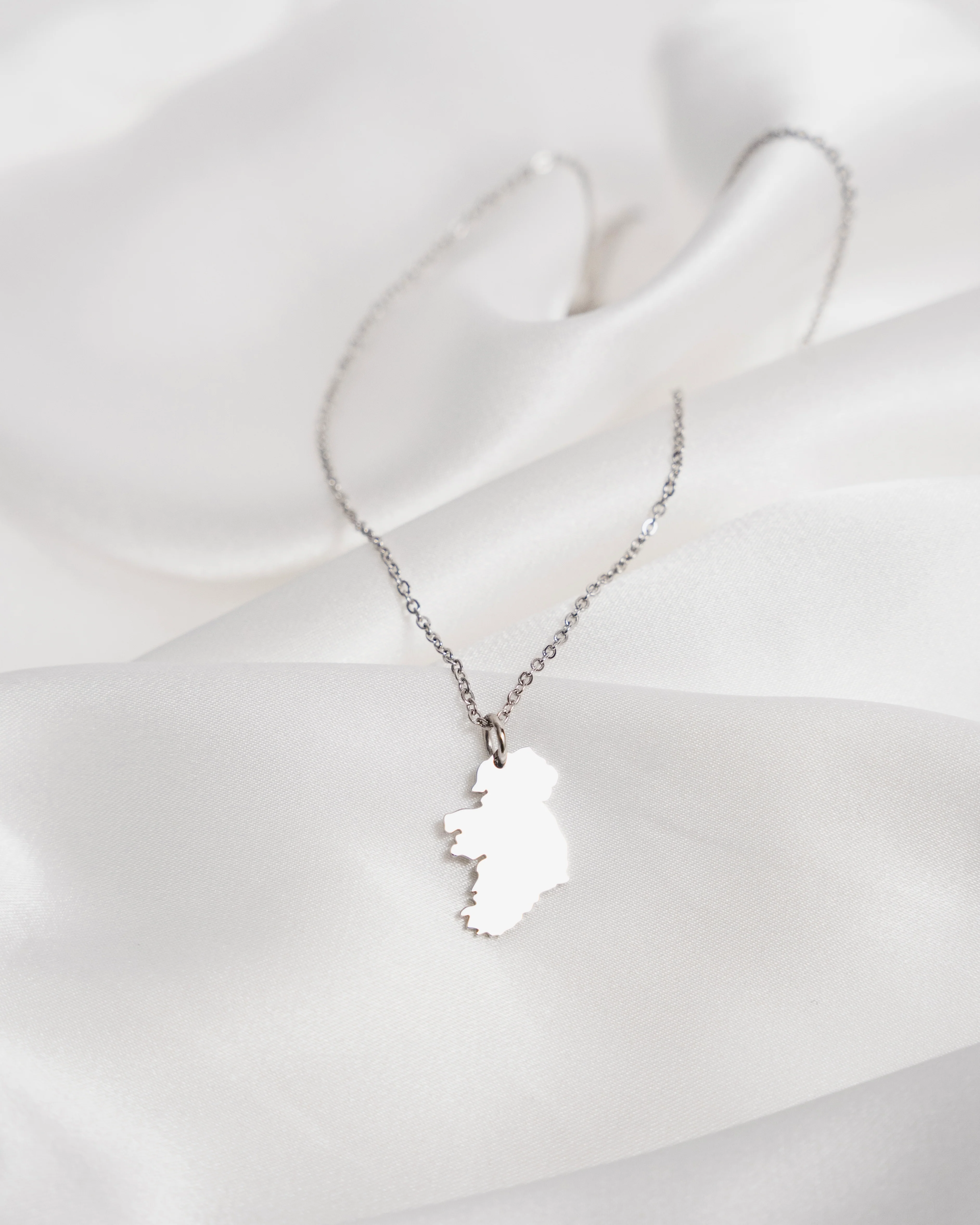 Ireland Map Necklace - Image 8