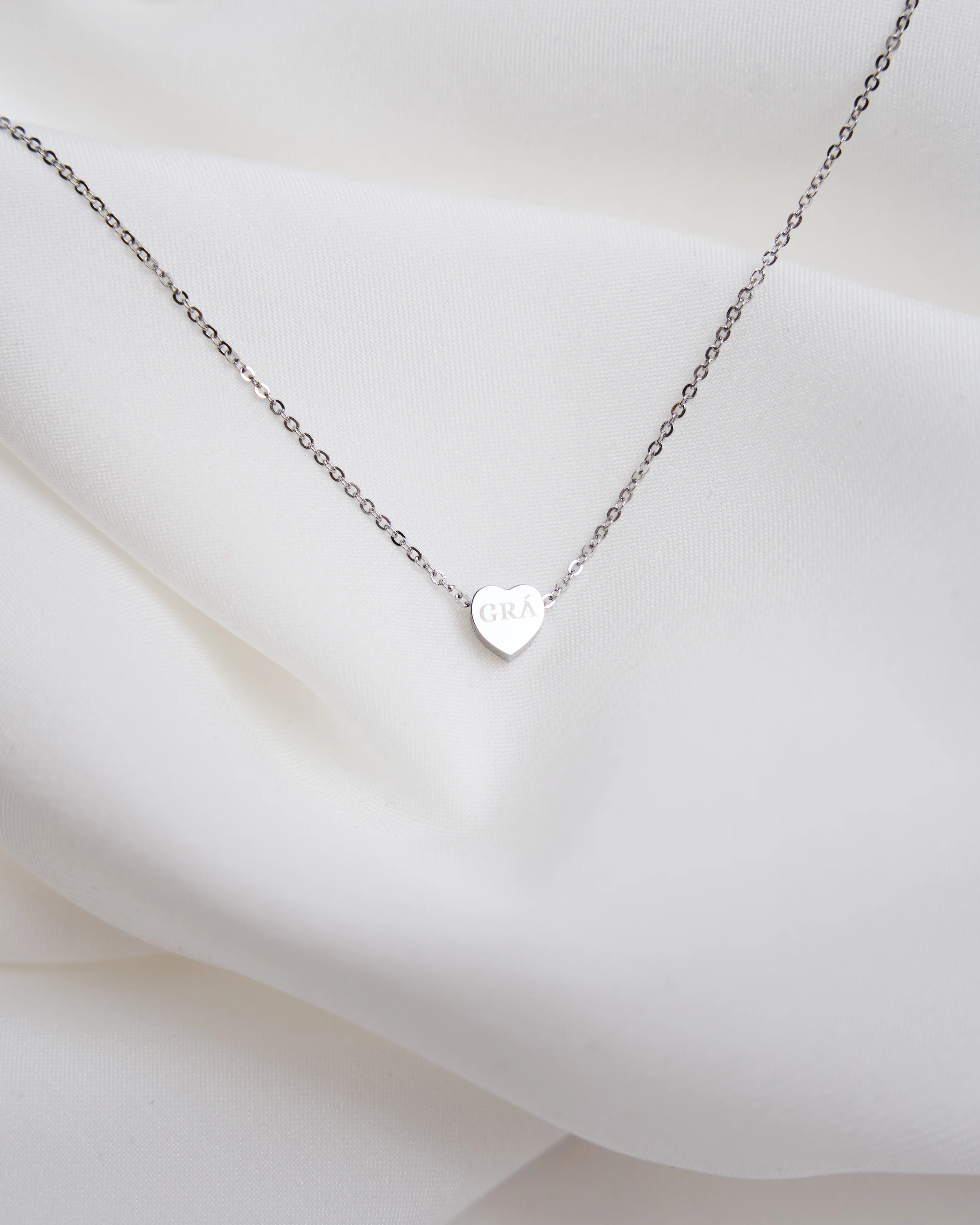 Heart Grá Pendant Necklace - Image 4