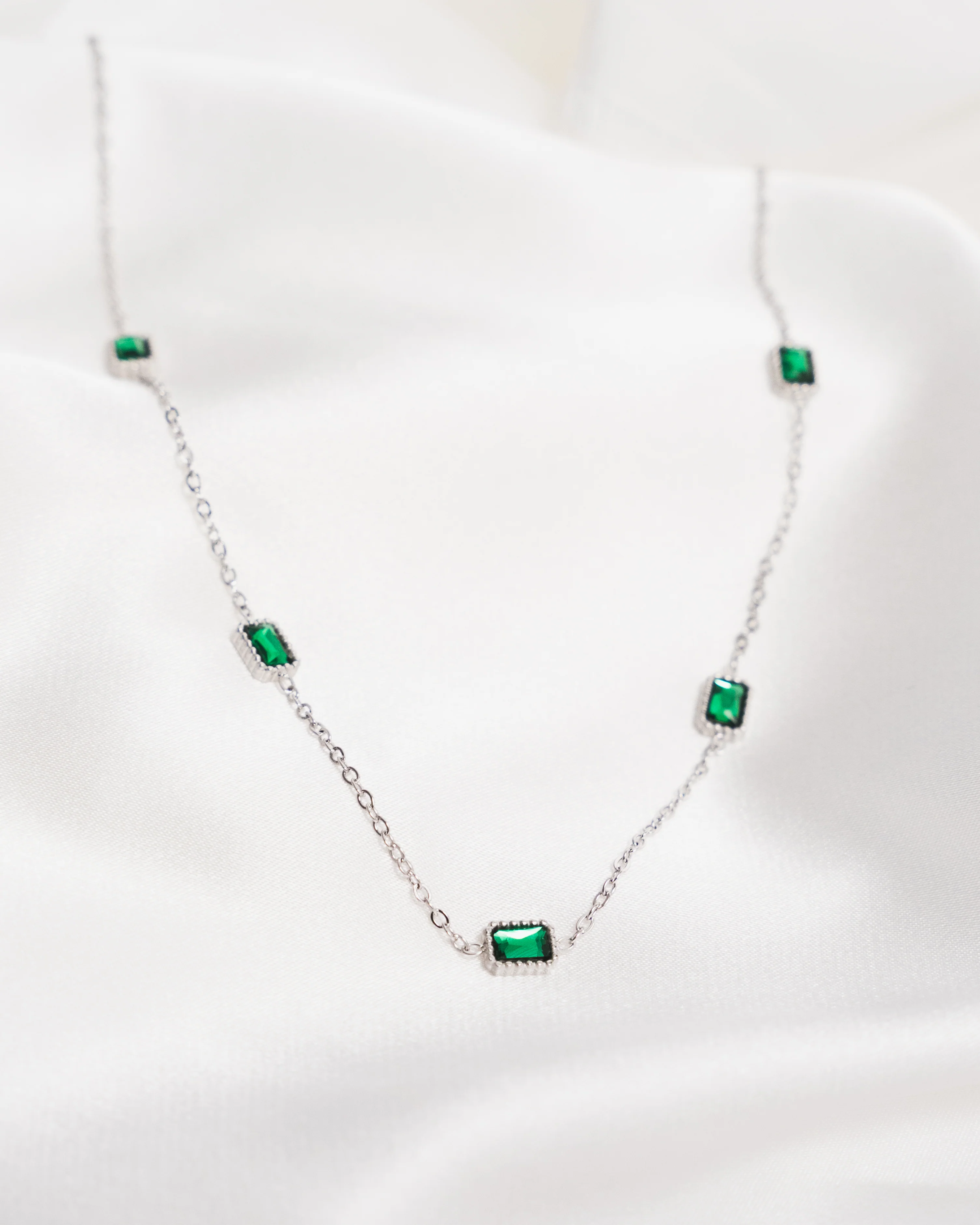 Irish Emerald Necklace - Image 6