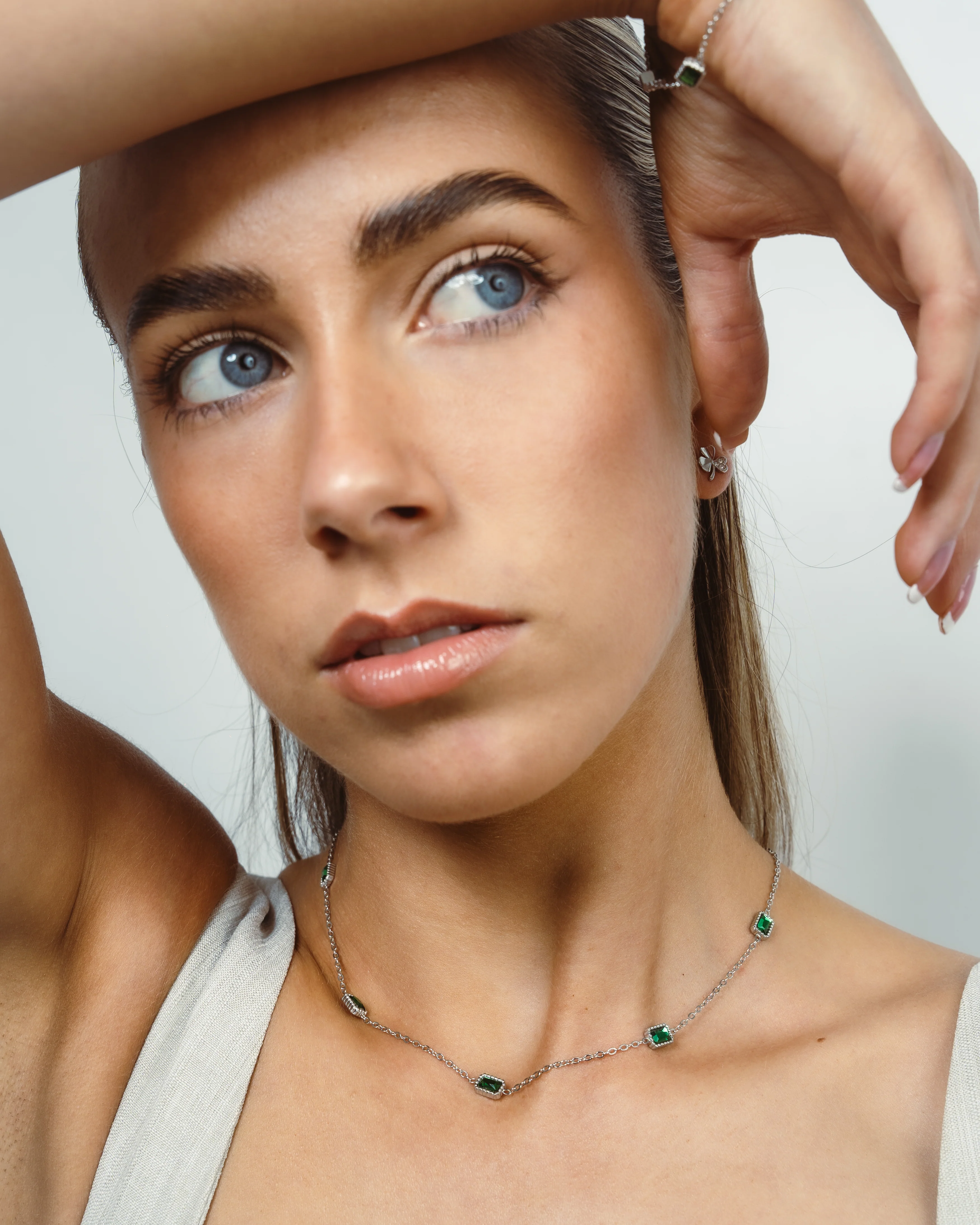 Irish Emerald Necklace - Image 9