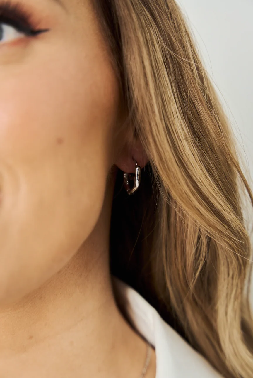 Mother & Child Heart Earrings - Image 4