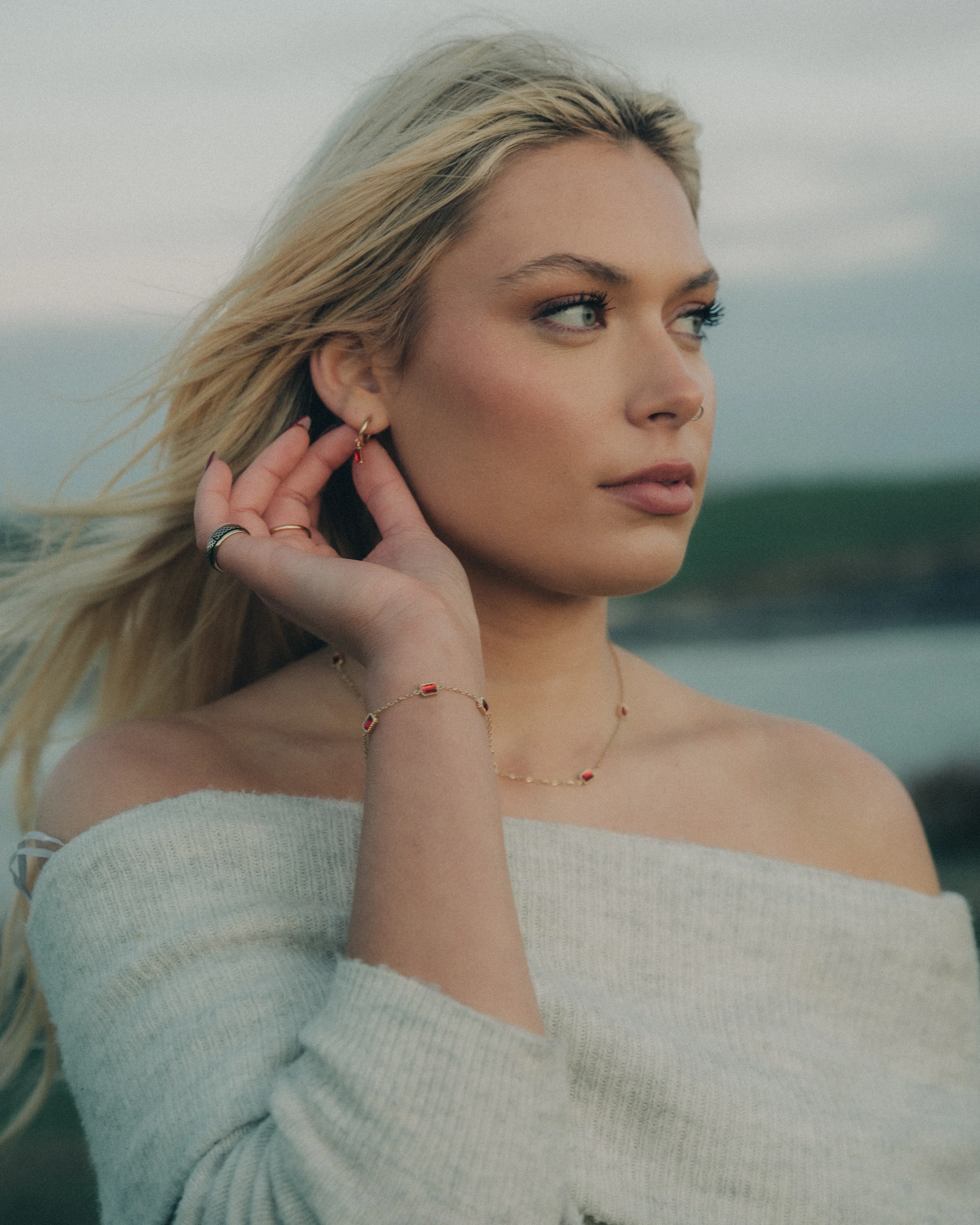 Rebel Stone Bracelet - Image 4